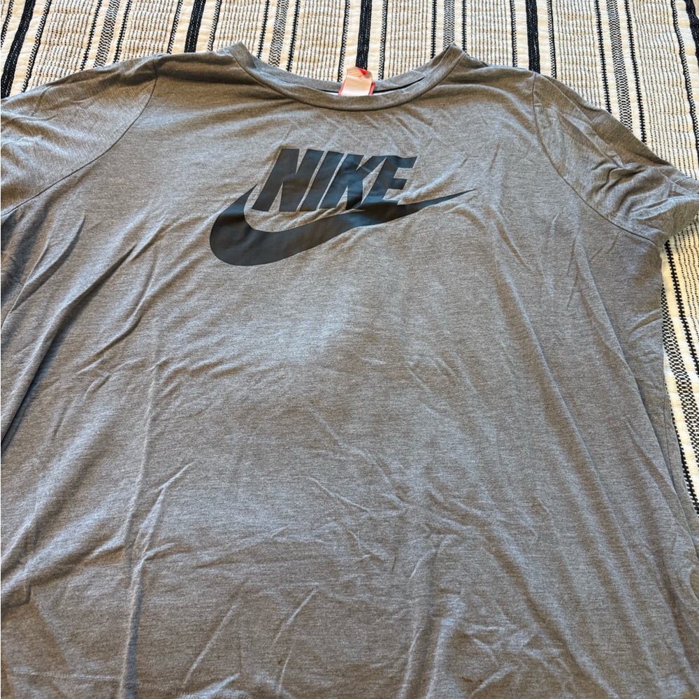 Nike Tshirt